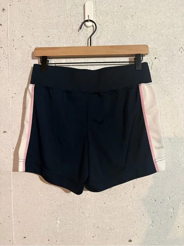 Nike Active Multi Color Shorts | Size: Medium - Image 3