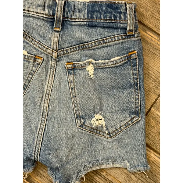 Abercrombie & Fitch Curve Love‎ High Rise Mom Shorts Distressed Light Wash 00/24 - Image 9