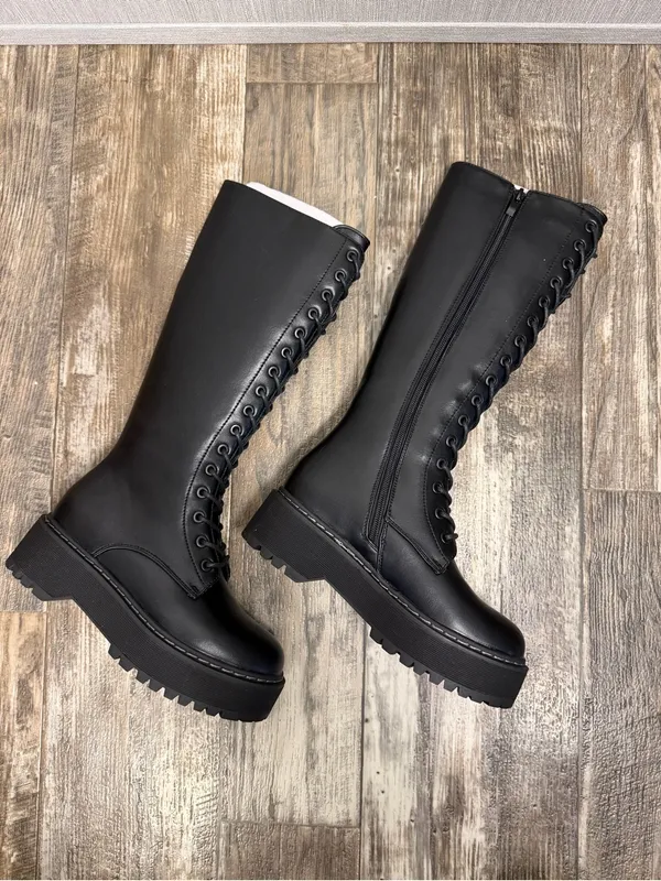 Steve Madden Black Lace-Up Knee-High Platform Boots Size 36=US 5.5-6 - Image 11
