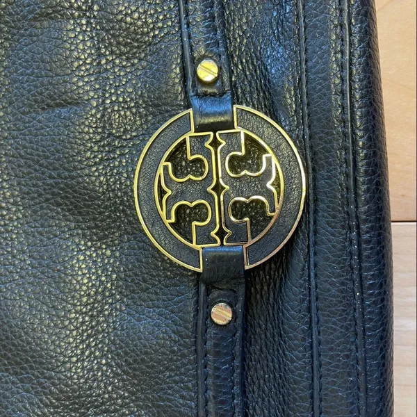 Tory Burch Crossbody in Black and Gold - Image 3