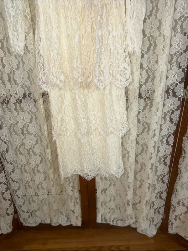 Pretty Vintage 90s Jessica McClintock Tea Length Lace Wedding Dress - Image 4