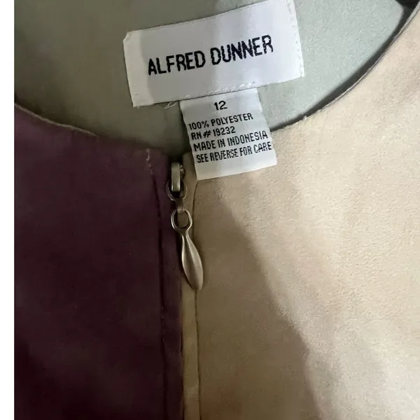 Alfred Dunner Womens Colorblock Patchwork Pant Suit Set Sage Purple Tan 12/10 - Image 5