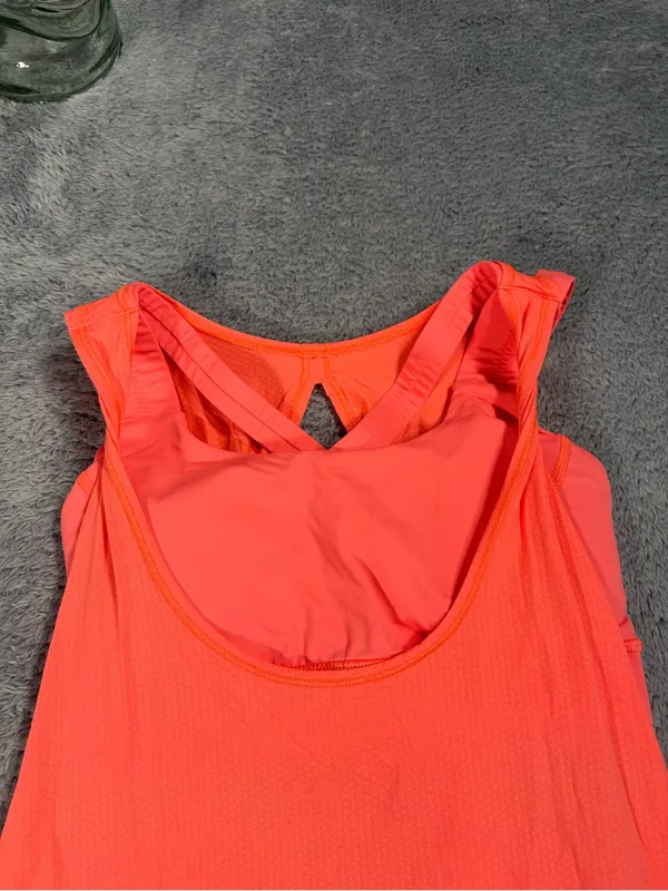 Lululemon Coral Sleeveless Active Tank Top with built in bra 4 - Image 5