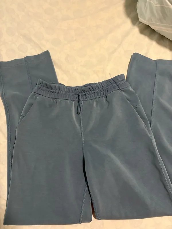 Lululemon pants  - Image 3