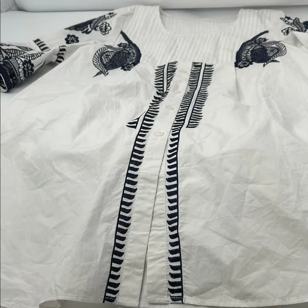 Embroidered White and Black Mini Dress - Image 10