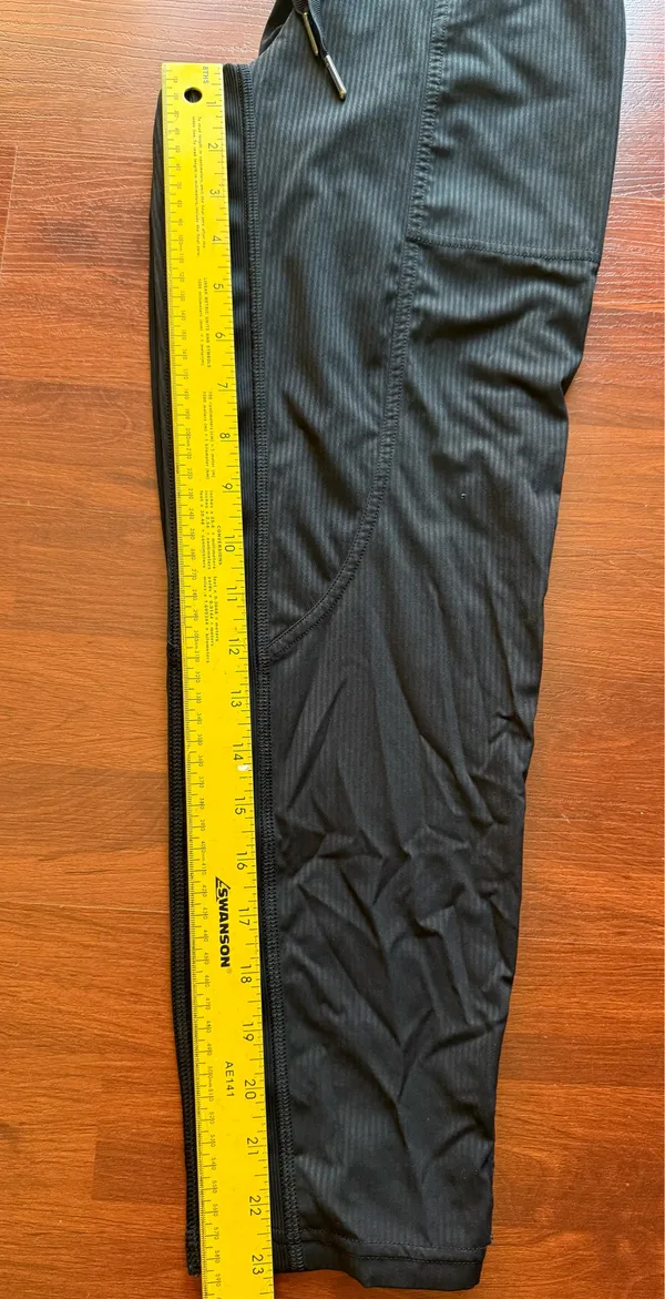 Lululemon Crop Pants Black Dance Studio - Image 8
