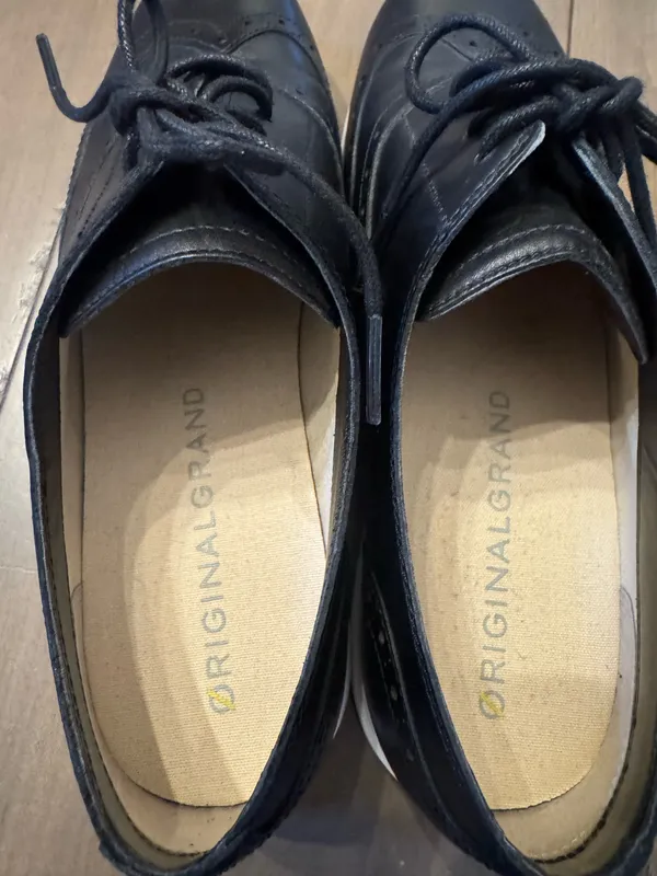 Cole Haan Women's ØriginalGrand Wingtip Oxfords Size 8.5 Black - Image 2