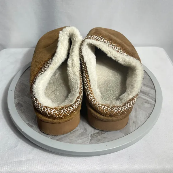 Source Unknown Brown Faux Suede Sherpa Lined Clog Slippers Womens EU 38/39 Cozy Indoor Shoes - Image 3