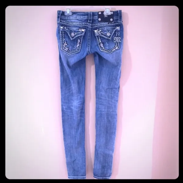 Miss Me bling stitched pocket skinny jeans - Image 4