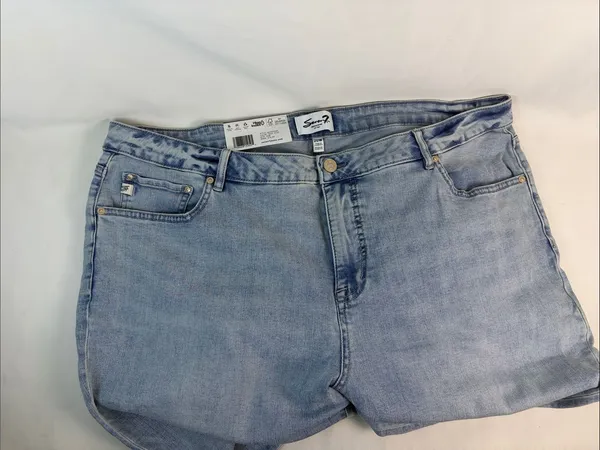 Seven7 Women’s High Rise Bootcut Jeans 20W Blue Light Wash Denim - Image 3