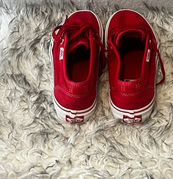 Red Vans Sneakers – Women’s Size 7 (Fits 8) Classic low-top red Vans with white stitching and sole. Barely worn, excellent condition. Labeled as US Women’s 7, but they fit more like an 8. Perfect for everyday style or streetwear looks. - Image 2