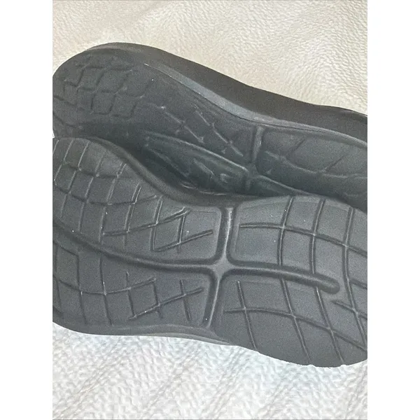 Women OOFOS OOMG EEZEE Black/Black Sz 7.5 - Image 6
