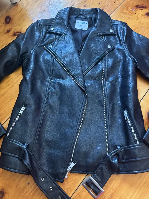 Old Navy Leather Jacket - Image 4