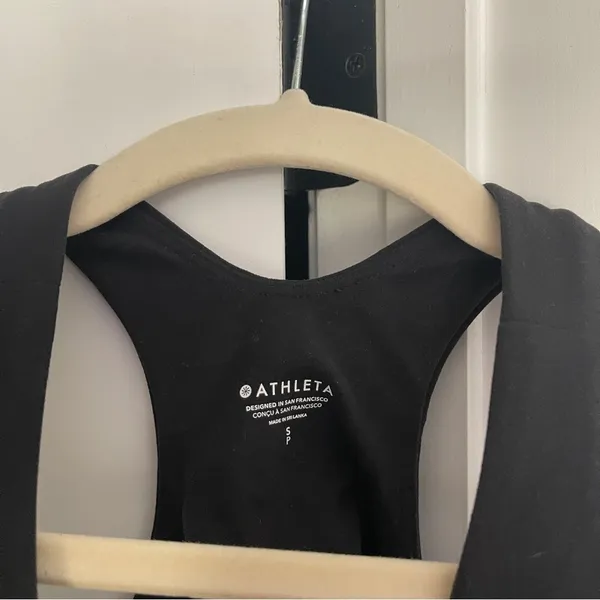 ATHLETA Conscious Crop Top‎ M Powervita A-C Cup Black Sport Bra Tank - Image 3