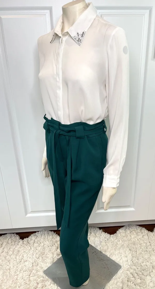 White Jewel Collar Long Sleeve Button Down Blouse - Image 11