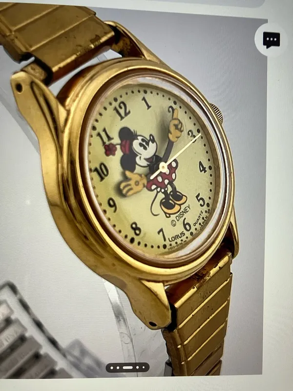 Vintage Lorus Disney Minnie Mouse Gold Tone Women's Watch - Image 2