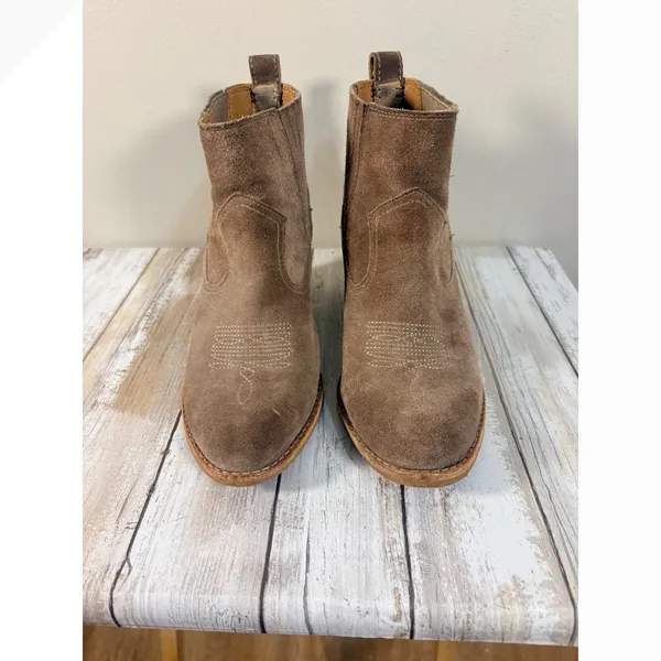 Dolce‎ Vita Brown Suede Western Ankle Boots Stacked Block Heel Booties Size 7.5 - Image 10