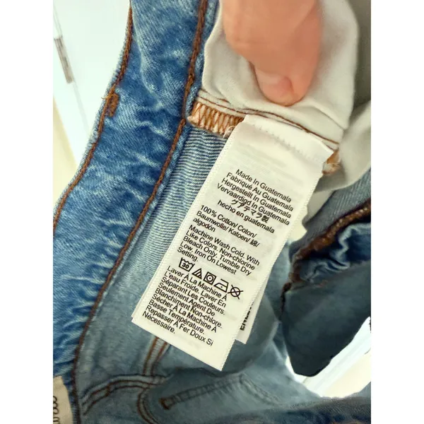 Madewell Relaxed Denim Shorts Women Size 27 Light Blue Distressed Raw Hem NF034‎ - Image 5