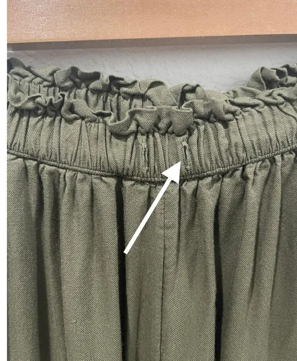 AMERICAN EAGLE Wide Leg Olive Green Pants - Image 8