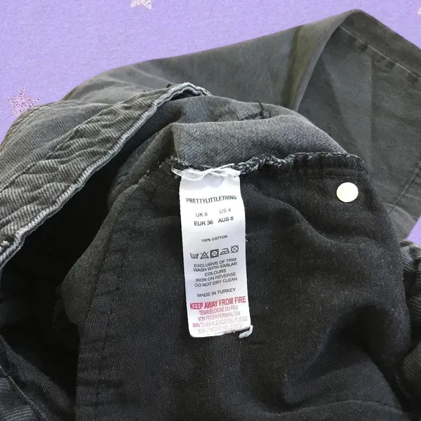 Pretty Little Thing Straight Leg Jeans - Image 3