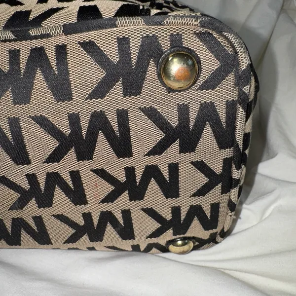 Michael Kors Large Jet Set Tote - Image 6