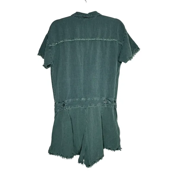 YFB Young Fabulous & Broke Green Linen Blend Frayed‎ Hem Short Sleeve Romper L - Image 2