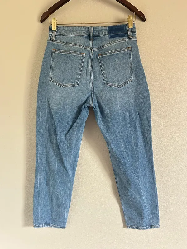 Abercrombie & Fitch The Mom High Rise Curve Love 4/27 - Image 3