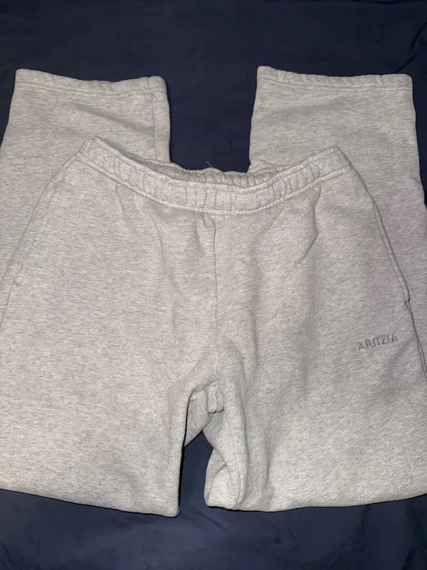 Aritzia Mega Sweatpants - Image 2