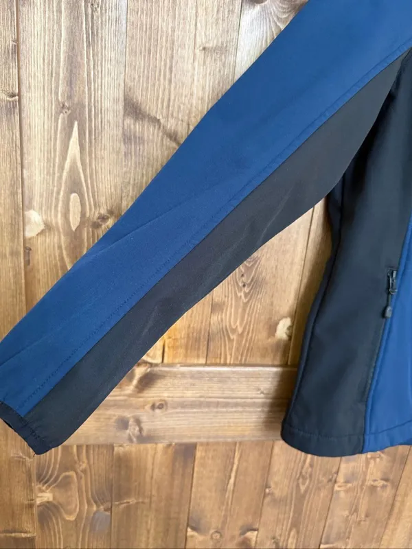 Clique Women’s Medium Blue Black Softshell Full Zip Jacket Outdoor (9222) - Image 4