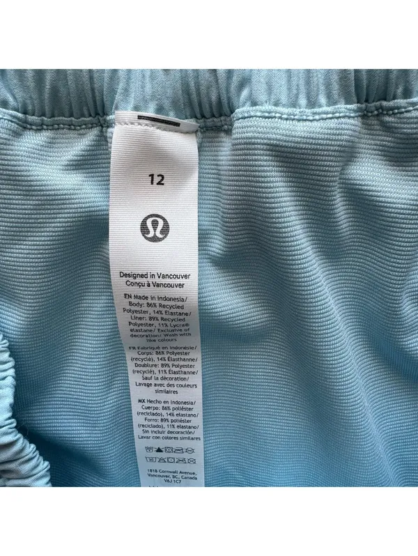 Lululemon Hotty Hot High Rise Short 2.5” Foam Cloud Size 12 NWT - Image 5