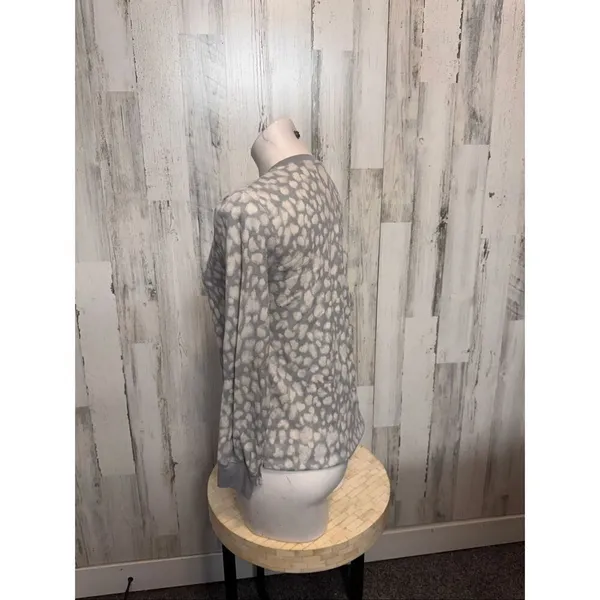 Stars Above Gray Leopard Waffle Knit Pajama Set Women’s XS - Image 6