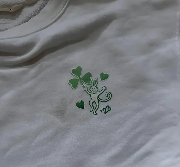 Roller Rabbit Sweatshirt - Image 4