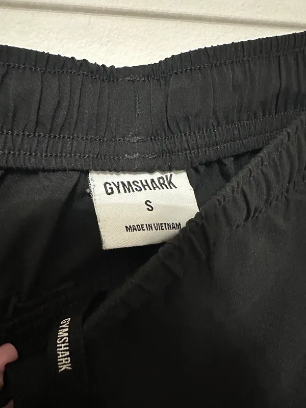 Gymshark Shorts Linerless - Image 2