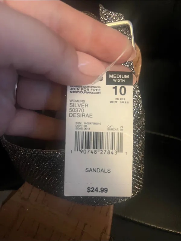 Attention NWT Desirae Sparkle Wedges - Image 6