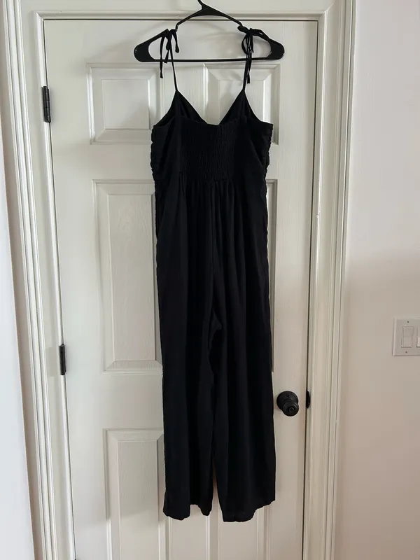 Old Navy Jumpsuit Black - Image 2