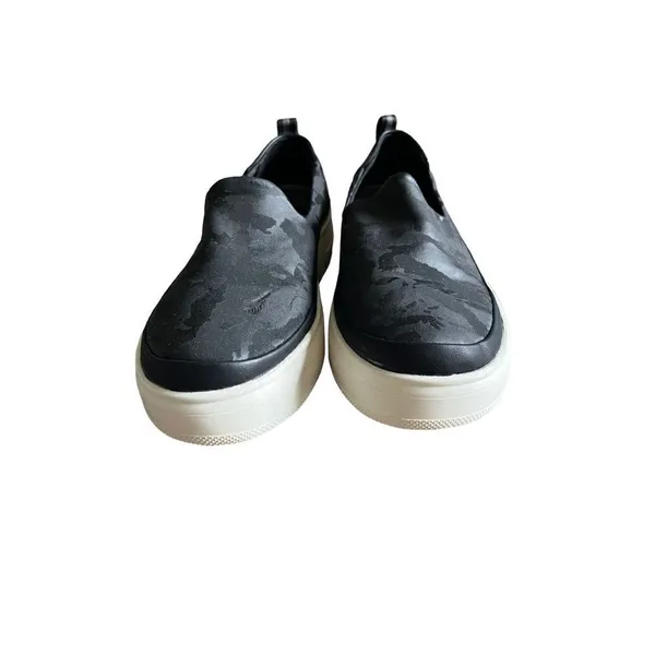 Baretraps Nevin Black Camo Platform Slip On Shoes Size 7.5‎ - Image 4