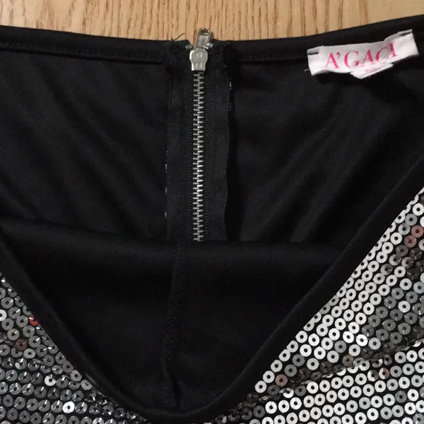 Womens Agaci Lined Sequins Stretchy Shorts Black Silver Size Medium - Image 5