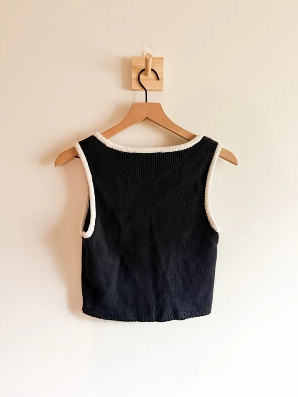 Abercrombie & Fitch Button Down Sweater Vest Size XS - Image 4