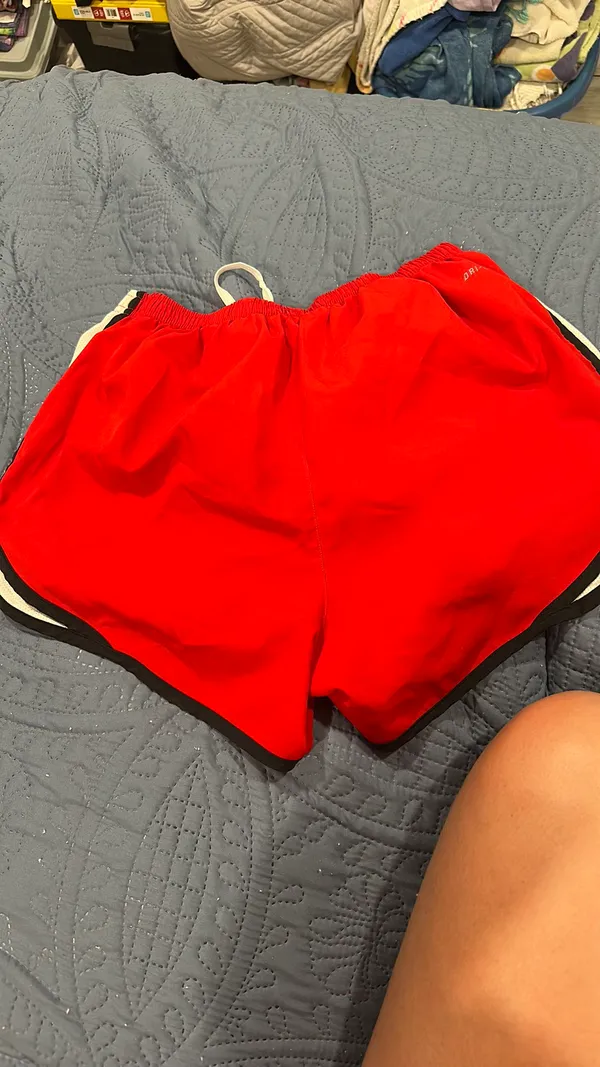 Nike x Georgia bulldogs shorts - Image 2