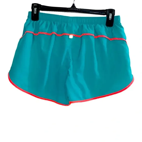 New balance green athletic shorts size small - Image 3