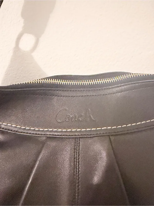 Coach Soho Black Leather Pleated Hobo Shoulder Bag Purse F13731 * - Image 2
