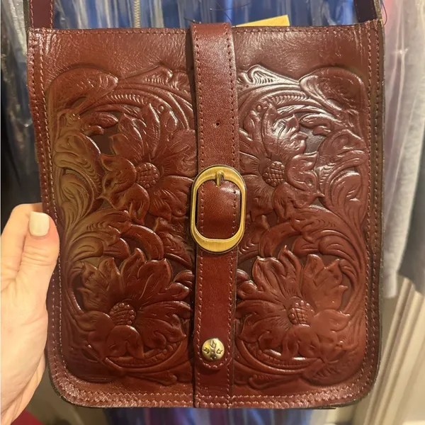 Patricia Nash Brown Embossed Crossbody Bag - Image 9