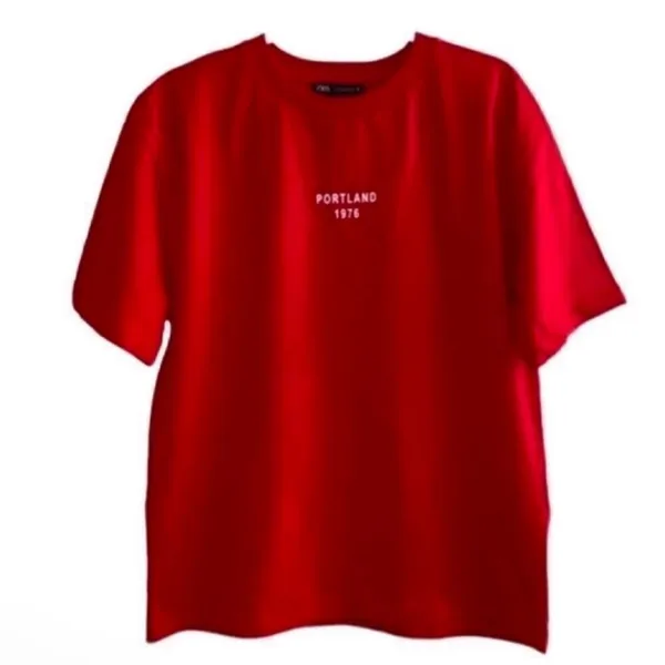 Zara Red Cotton T-shirt(Size Medium) - Image 4