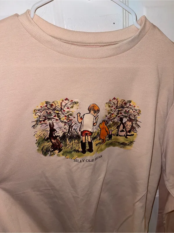 Winnie the Pooh Graphic Pullover Sweatshirt w/ Illustrated Kids Scene -Size Larg - Image 5