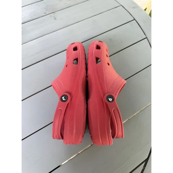 Crocs Classic Clogs Red Slip On Shoes Men 9 Women 11 Unisex Lightweight Comfort - Image 6