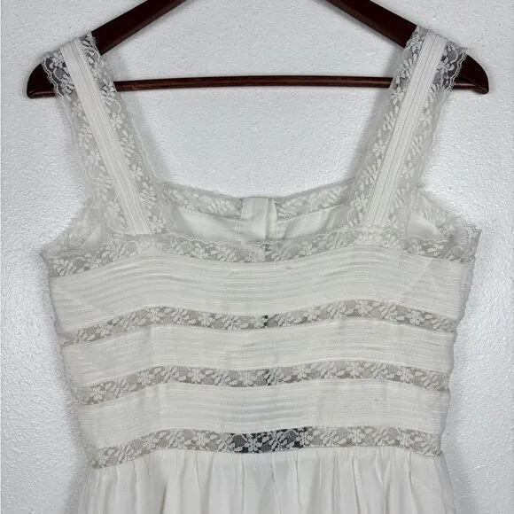 Storia NWT‎ White Lace Buttons Mini Babydoll Dress Women's Small - Image 9