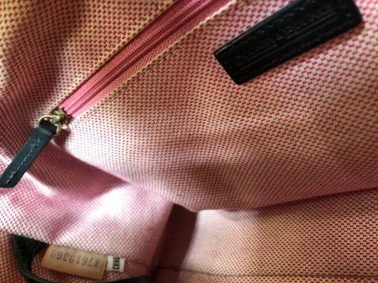 Dooney & Bourke Black Satchel Purse - Image 9