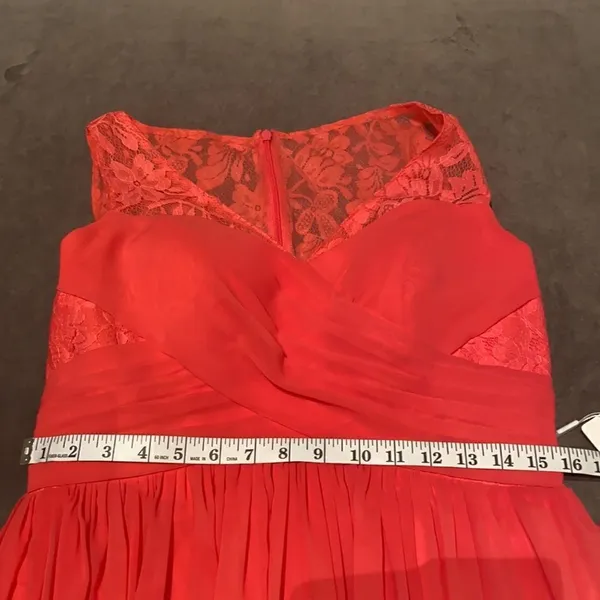 Woman’s A-Line V-Neck Chiffon Prom or Formal Dress Size 10 NWT - Image 8