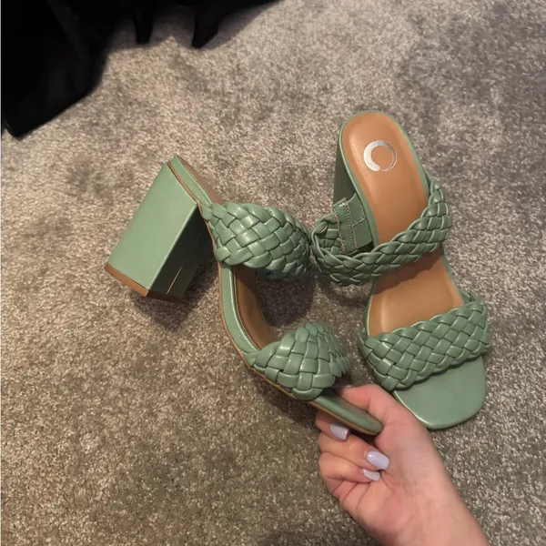Mint Green Braided Women's Sandals Size 8 - Image 2