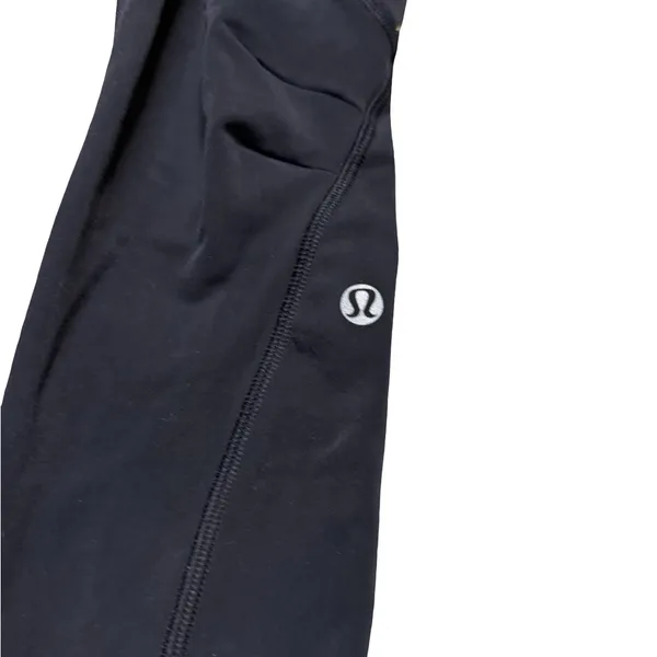 ✨🔥 Lululemon Toasty Tech Tight II Black Size 2‎ 🔥✨ - Image 4